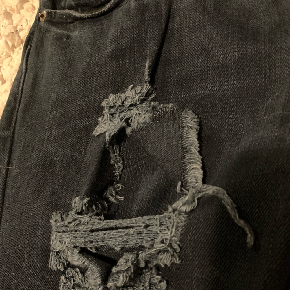 Forever 21 2.1 Women’s Denim Dark Blue Distressed Destroyed Skinny Jeans 28x32 - Picture 11 of 15